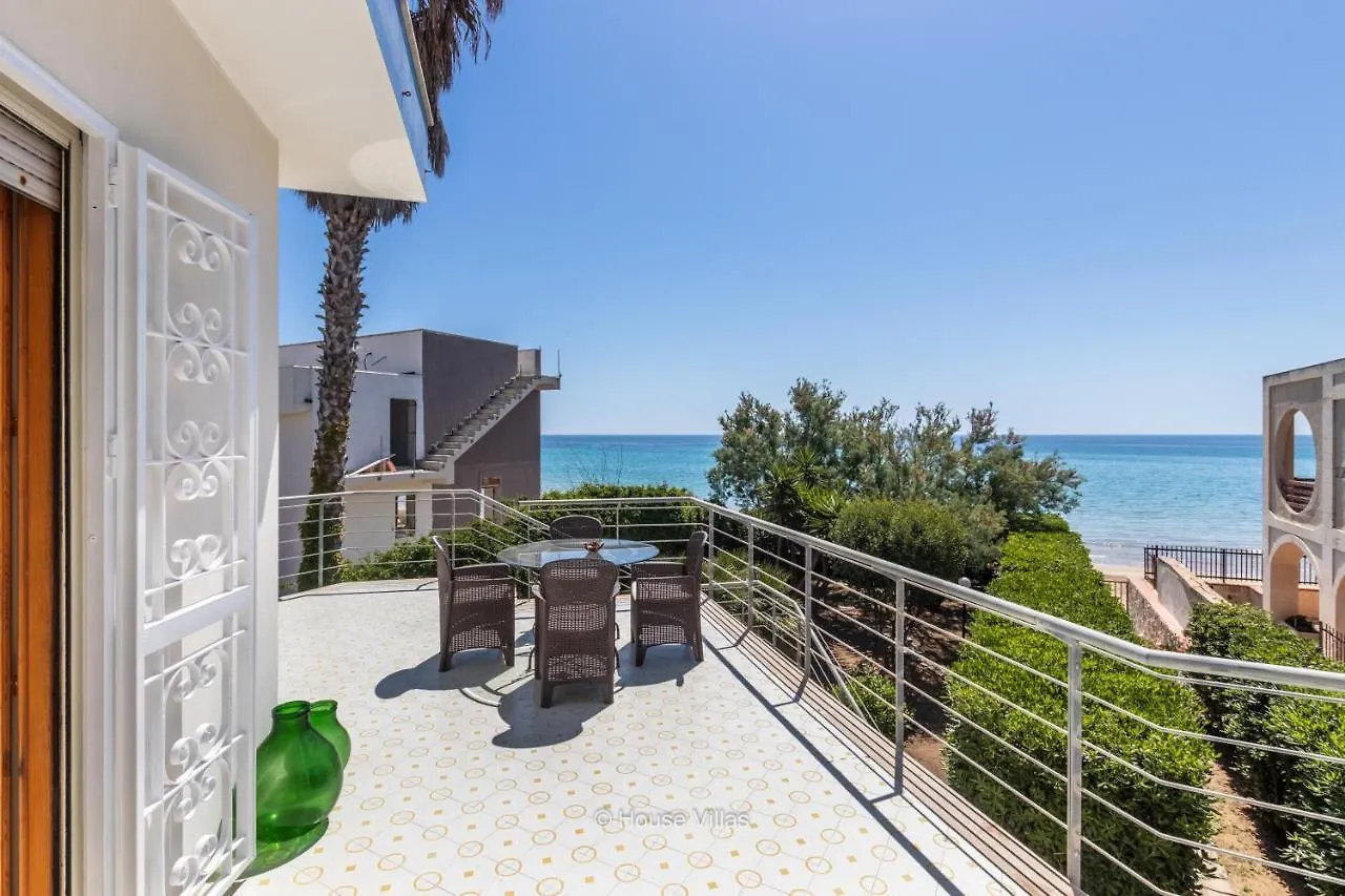 House&Villas - Baia Delle Sirene Noto