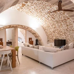  Apartment Deluxe Dammuso In Centro Storico